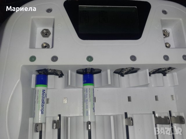 Универсално зарядно за акумулаторни батерии всички видове +4батерии, снимка 9 - Други - 28860239