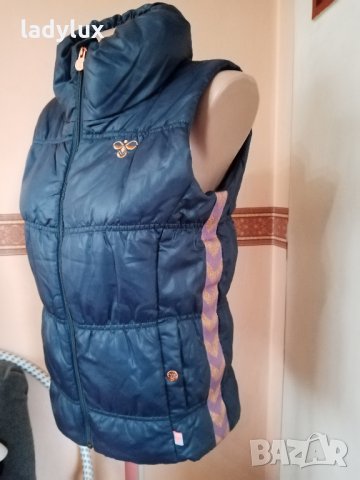 Hummel, Елек , Размер S. Код 1444, снимка 16 - Елеци - 35370721