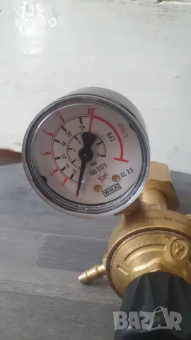 Редуцир вентил Мини WIKA Italy 🇮🇹 , снимка 2 - Други инструменти - 49585744