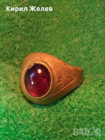 СТАРИНЕН ОРНАМЕНТИРАН РЪЧНО МАЙСТОРСКИ ИЗРАБОТЕН БРОНЗОВ ПРЪСТЕН с ШЛИФОВАН ГРАНАТ 26804