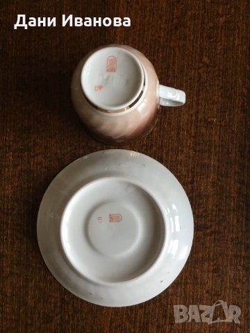 Порцеланов сервиз за кафе с 2 чаши и каничка, снимка 5 - Сервизи - 32438952