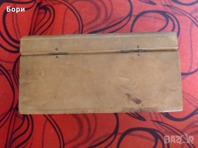 Дървена гравирана кутия, снимка 5 - Сувенири от дърво - 26430528