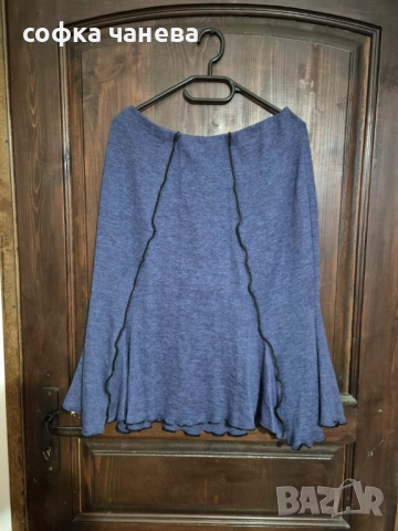  италиански елегантен костюм, снимка 2 - Комплекти - 52635569