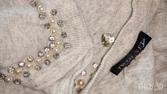 Twinset пуловер с камъни, снимка 4 - Блузи с дълъг ръкав и пуловери - 53358128