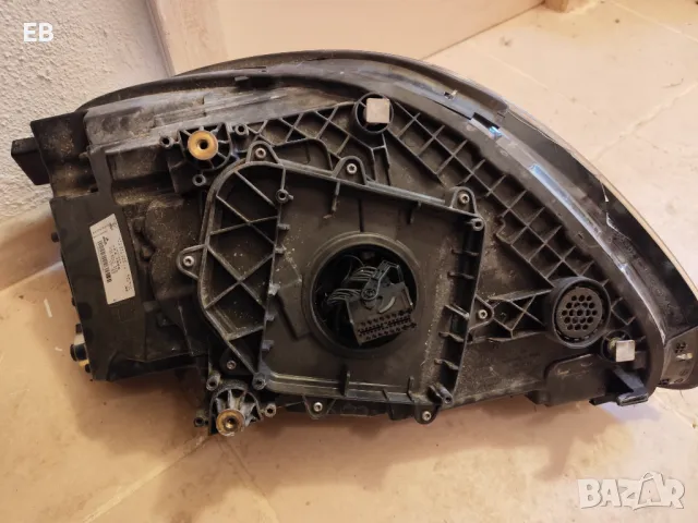 Продавам десен лед фар за Порше Панамера16-20 година, снимка 4 - Части - 48433876