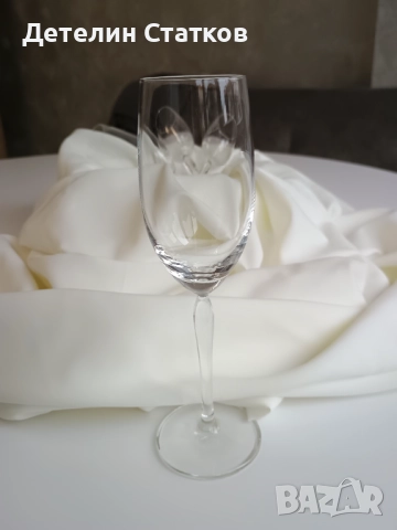 Елегантен комплект от 4 малки чаши за бяло или пенливо вино , снимка 3 - Чаши - 52394582