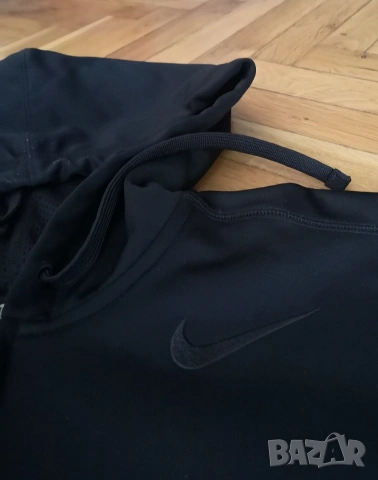 Оригинален мъжки суичър Nike размер М , снимка 2 - Спортни дрехи, екипи - 53394091