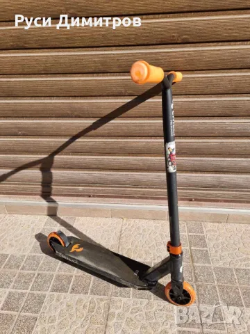 Тротинетка за трикове, снимка 2 - Скутери и тротинетки - 47659300