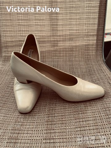 Перлени обувки LUCIANO BARACHINI Италия, снимка 5 - Дамски обувки на ток - 36958830