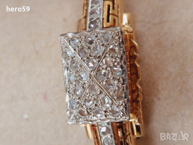 Дамскa златнa гривна-часовник 18 карата с 34 диаманта.Датира от началото на 20 век,марка Венус, снимка 2 - Гривни - 44086042
