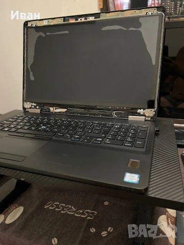  Dell Latitude E5570 на части