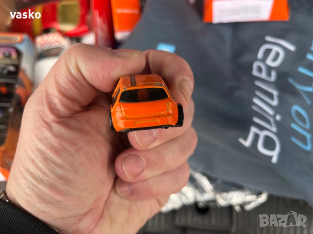 Hotwheels Golf, снимка 5 - Колекции - 52834814