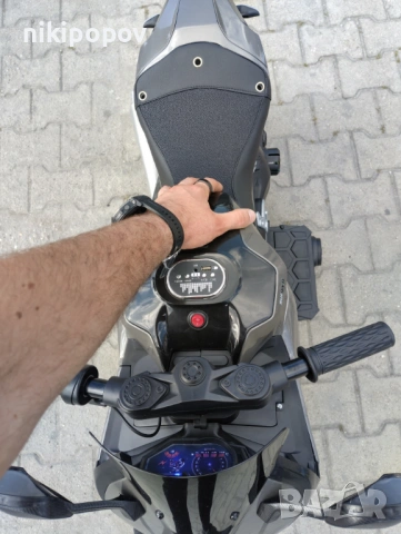 KAWASAKI акумулаторен мотор SURFER сив, снимка 6 - Детски велосипеди, триколки и коли - 53569706