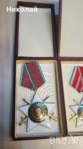 Лот ордени девети септември с мечове и кутии, снимка 5 - Антикварни и старинни предмети - 43592382