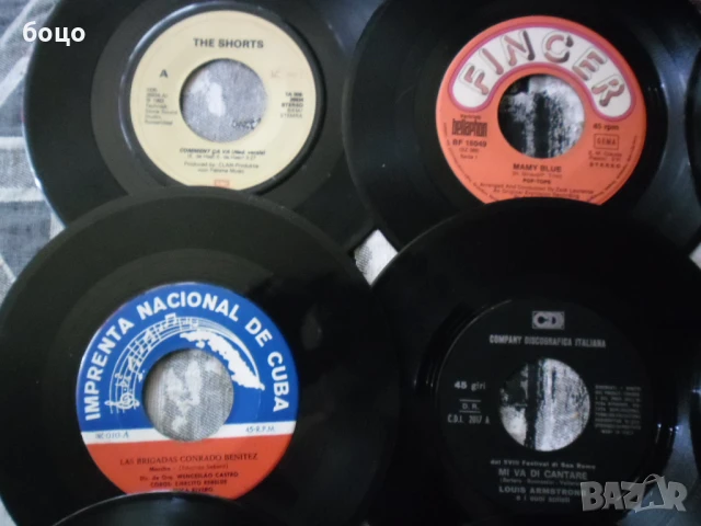 Продавам малки плочи без обложка, снимка 5 - Грамофонни плочи - 51210962