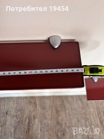 Полици за баня в бордо