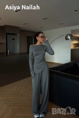 Дамски сив сет от две части – блуза с асиметричен дизайн и панталон