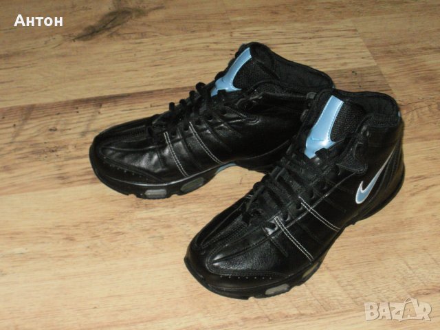 NIKE нови зимни маратонки 40