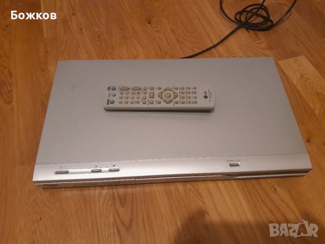 DVD Player LG DVX9700, снимка 2 - Плейъри, домашно кино, прожектори - 39235927