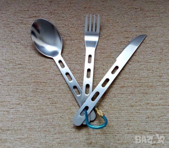 Продавам прибори за хранене