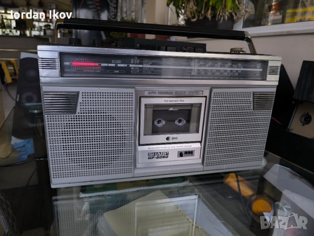 Sharp GF-6060, снимка 2 - Радиокасетофони, транзистори - 52876501
