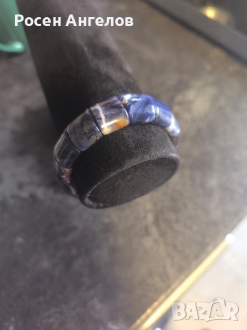 Гривна Естествен Лазурит , снимка 2 - Гривни - 52198246