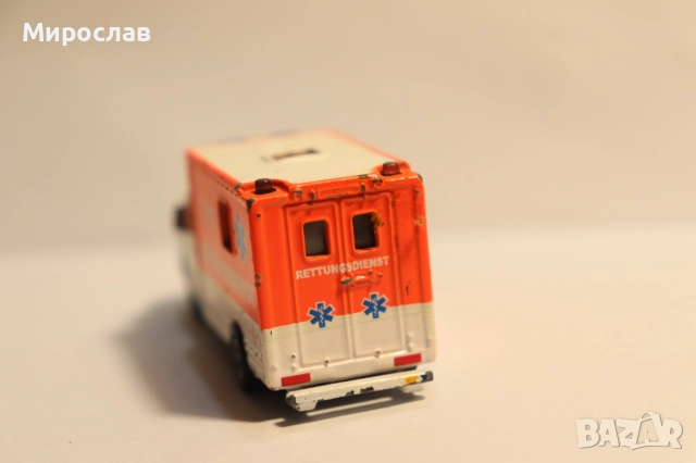 SIKU 1:87 H0 MERCEDES SPRINTER  ЛИНЕЙКА МОДЕЛ КОЛИЧКА, снимка 5 - Колекции - 52931666