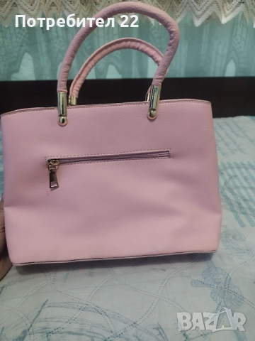 Нова розова дамска чанта от кожа. , снимка 3 - Чанти - 52368940