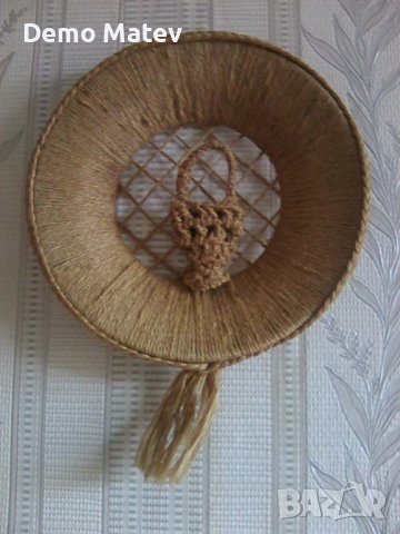 Продавам канапена украса за стена