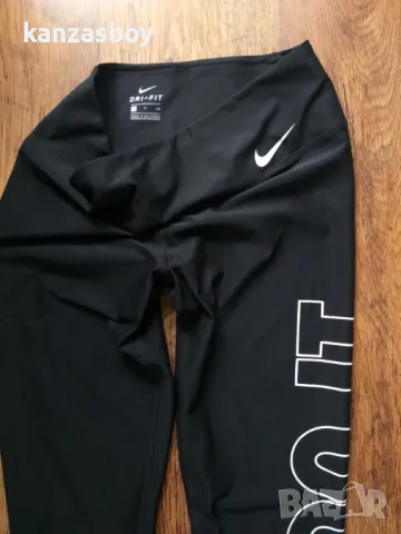 Nike - страхотен дамски клин S, снимка 2 - Клинове - 47413331