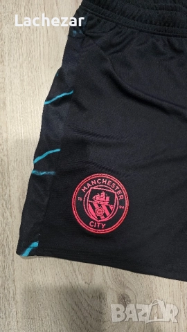 мъжки къси гащи Puma Manchester city размер М , снимка 2 - Спортни дрехи, екипи - 51432154