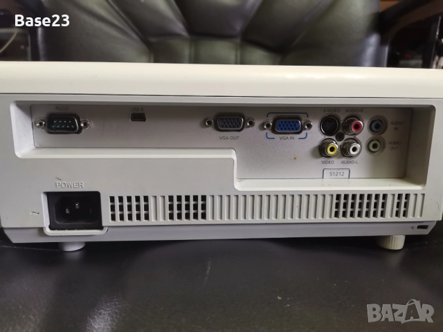 Проектор "Acer", снимка 2 - Плейъри, домашно кино, прожектори - 52875980