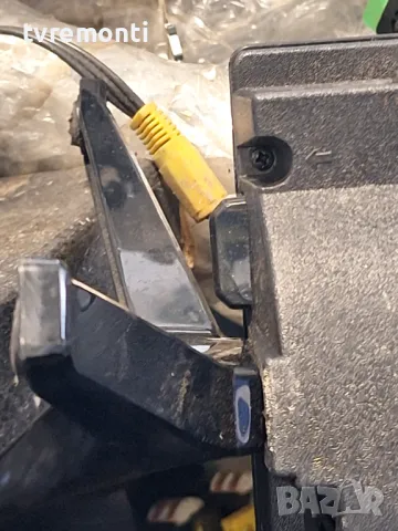 крачета оригинална стойка телевизор STAR LIGHT модел 32DM6500, снимка 5 - Стойки, 3D очила, аксесоари - 49326708