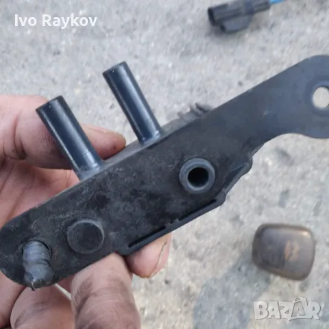 Датчик налягане AV61-5L200-AB за Volvo V50, снимка 2 - Части - 49018133