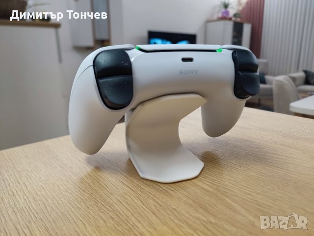 Playstation 5 Поставка Стойка за Джойстик , снимка 2 - Игри за PlayStation - 43492118