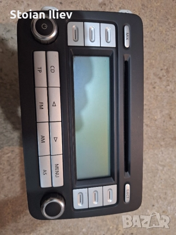 Радио CD VW Golf 5, снимка 2 - Части - 51986550