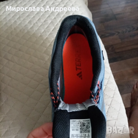 Зимни обувки Adidas Terrex , снимка 3 - Детски боти и ботуши - 51543958