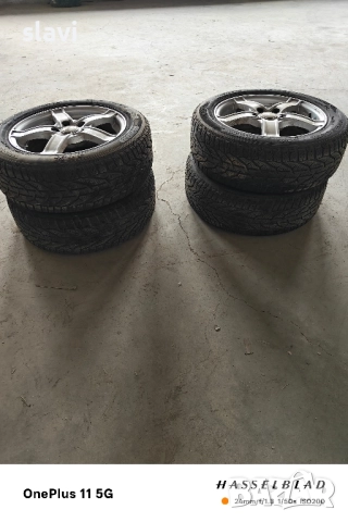 Алуминиеви джанти със зимни гуми 205/55/16, снимка 4 - Гуми и джанти - 52106470