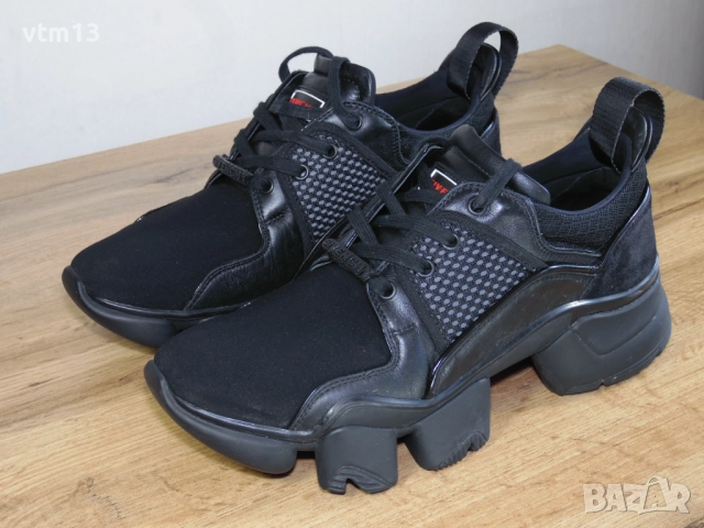 Givenchy Jaw - 42,5 номер Оригинални! Made in Italy, снимка 2 - Маратонки - 52826815