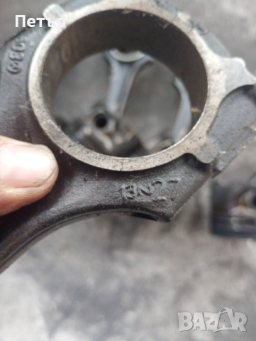 Бутала биели Мерцедес спринтер 2.9тд, снимка 2 - Части - 52371765