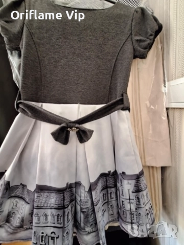 Рокля, снимка 2 - Детски рокли и поли - 51776728