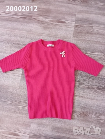 пуловер с къс ръкав с брошка , снимка 2 - Други стоки за дома - 51838870