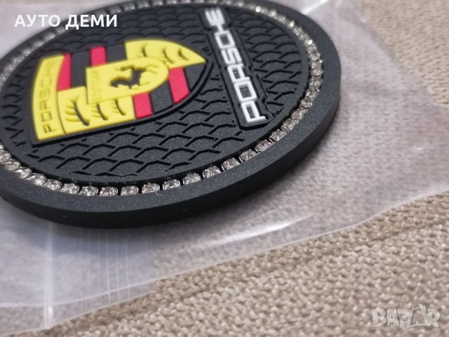 Кръгли гумени черни подложки за отвор на конзола табло на автомобил Порше Porsche, снимка 4 - Аксесоари и консумативи - 35562309