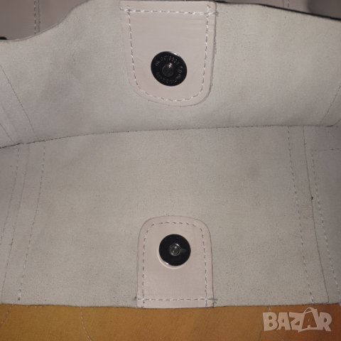 Бяла чанта естествена кожа , снимка 3 - Чанти - 40535675