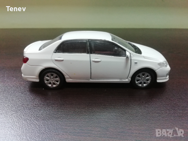 Welly 2009 Toyota Corolla колекционерска количка 1/34-1/39 Тойота Корола 43608 1/36 , снимка 3 - Колекции - 44844982