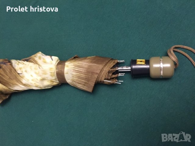 Автоматичен чадър, снимка 1 - Чадъри - 38256780