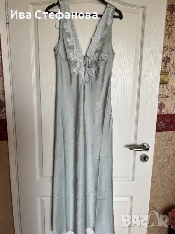 Уникална сатен сатенена нова дълга елегантна светло ментово зелена рокля тип комбинизон дантела 