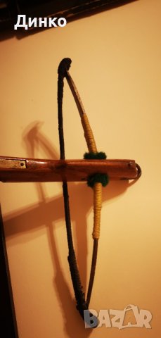 Немски ловен арбалет с механизъм за зареждане и две стрели 19век., снимка 2 - Антикварни и старинни предмети - 44078440