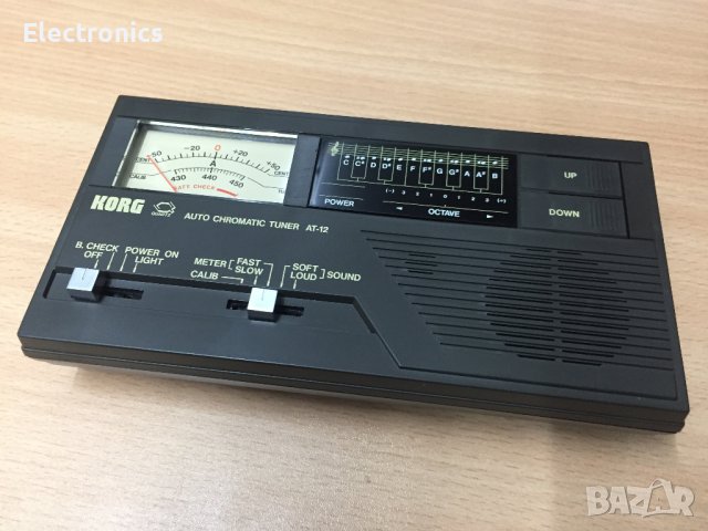 KORG AUTO CHROMATIC TUNER AT-12 