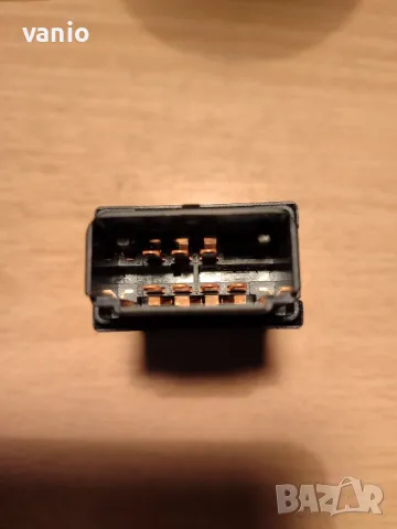 Бутон копче ключ аварийни светлини реле мигачи за Vw AUDI Seat, снимка 18 - Части - 13680134